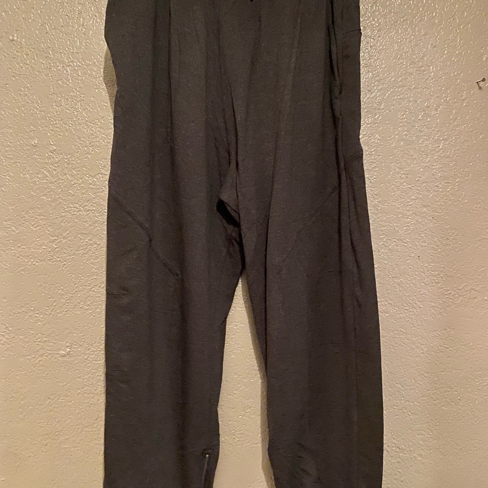 Men's Gray Pants